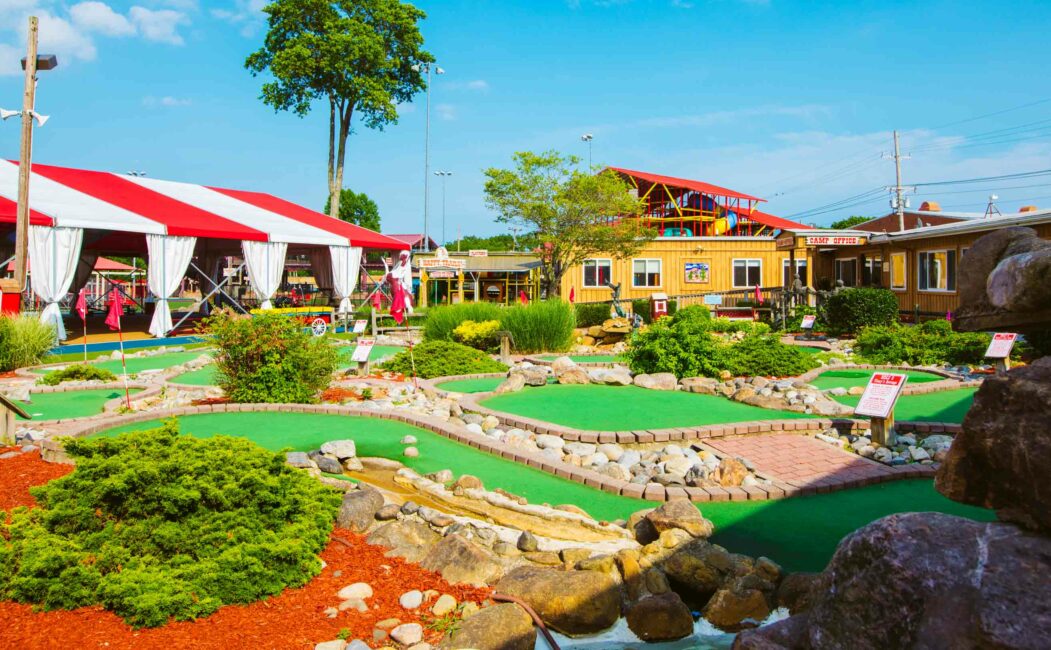 Wide view of mini golf course
