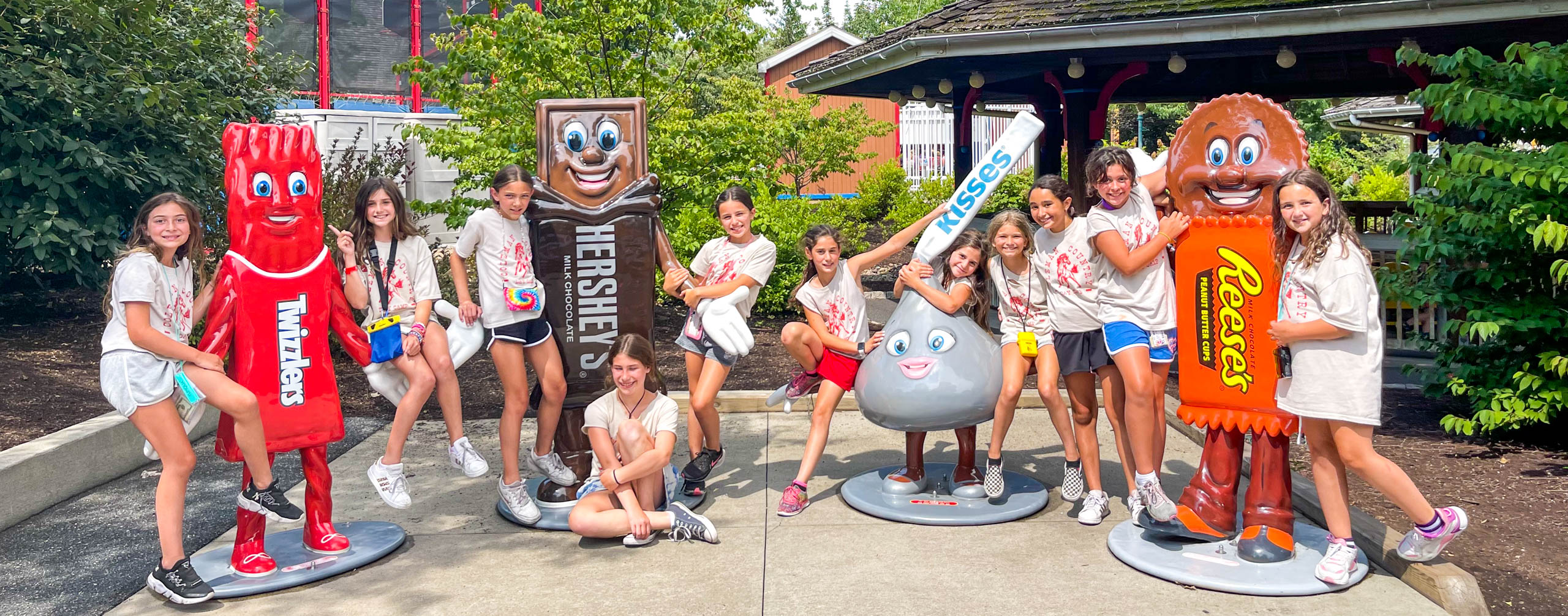 Campers on a trip to Hershey factory.